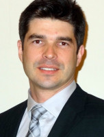 Dr. Fabio Thuler